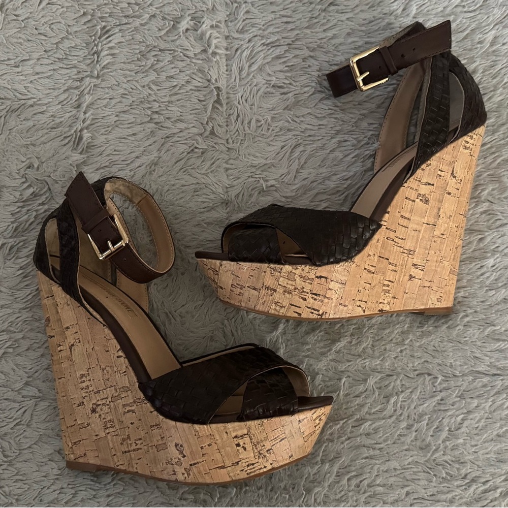 Leila Stone Brown & Tan Woven Wedges with Cork Heel Size 7.5 CUTE!!